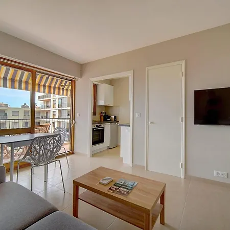 Immogroom - Very Pleasant And Bright - Cozy - Shops Apartment